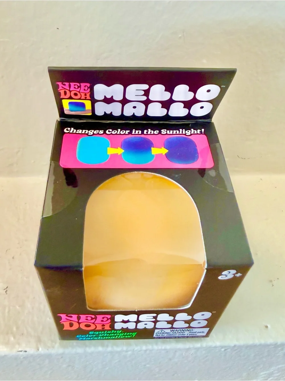 NEW NeeDoh Mello Mallo Color-Changing Marshmallow Squishy - Yellow!
